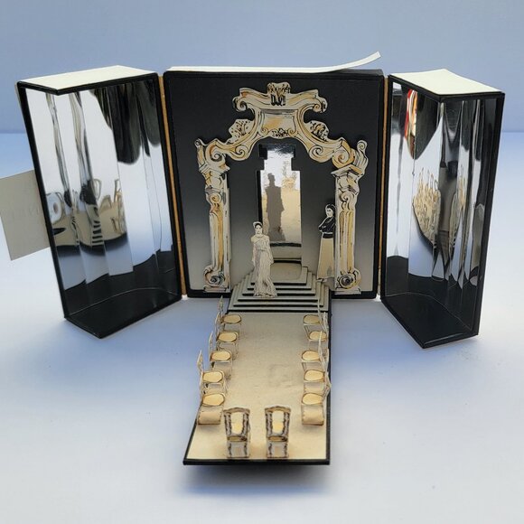 CHANEL Authentic No. 5 Eau de Parfum Premiere 2007 Runway Empty Box, Coco apt - Picture 8 of 10